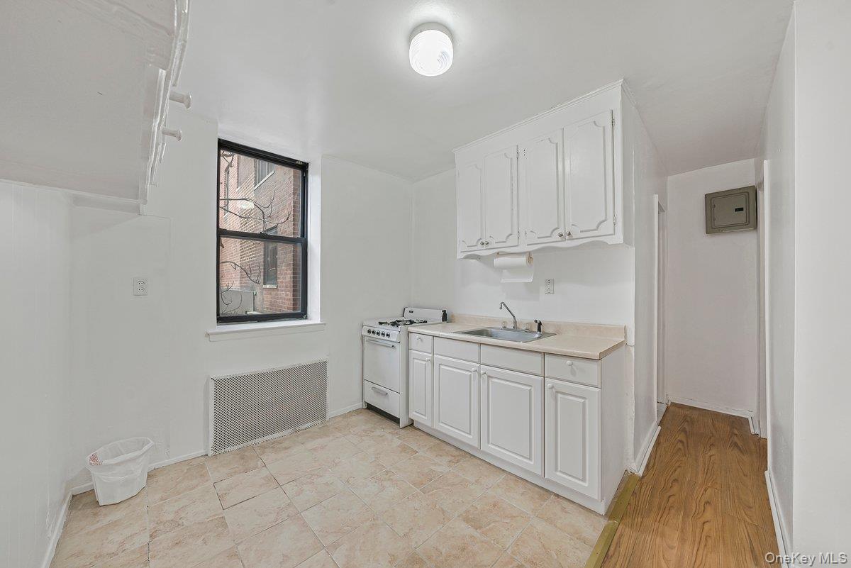 Photo 5 of this property
