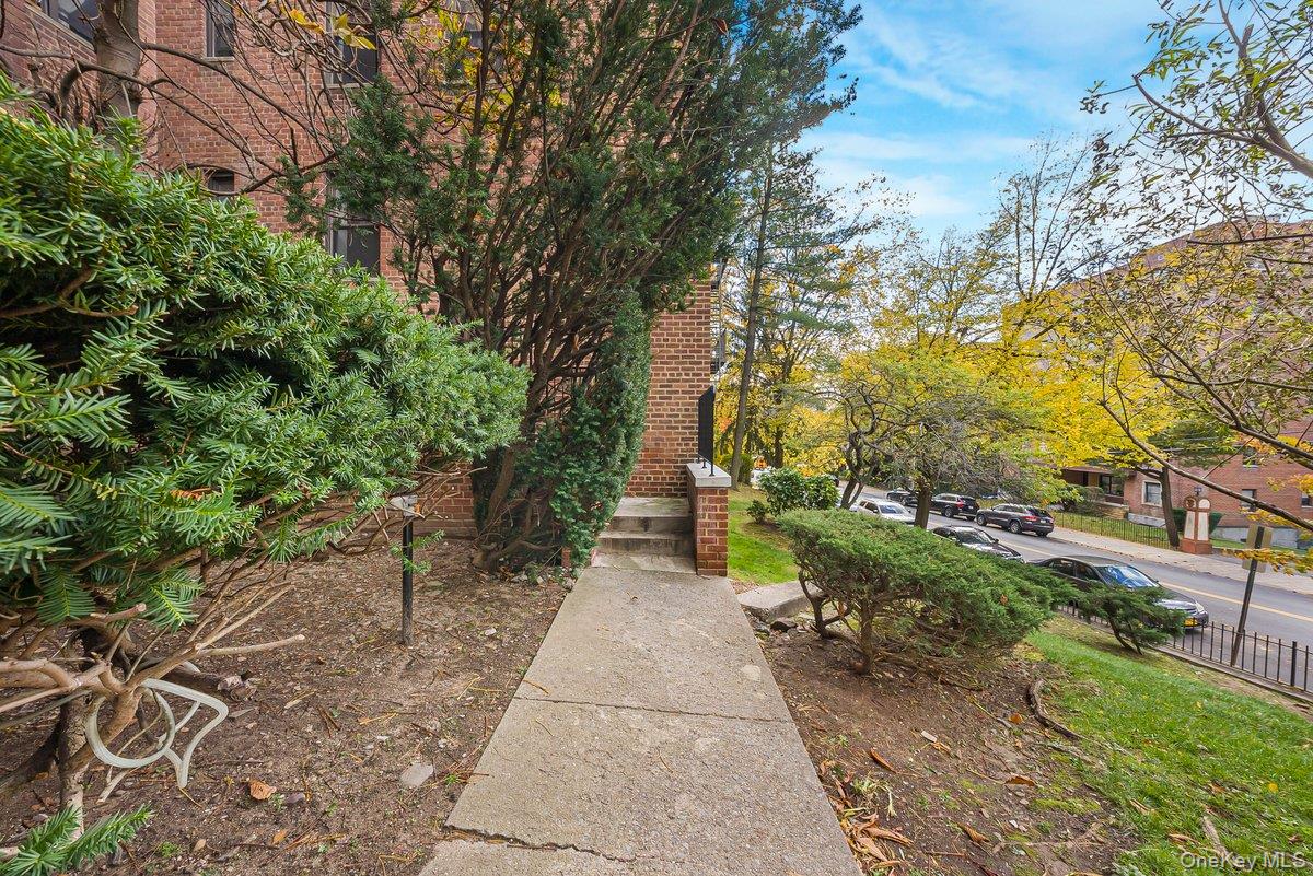 Photo 3 of this property