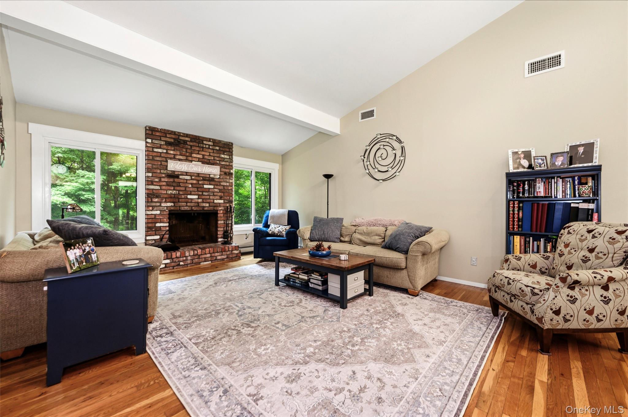 Photo 4 of this property