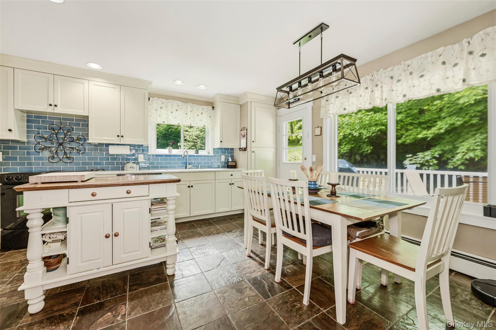 Photo 7 of this property