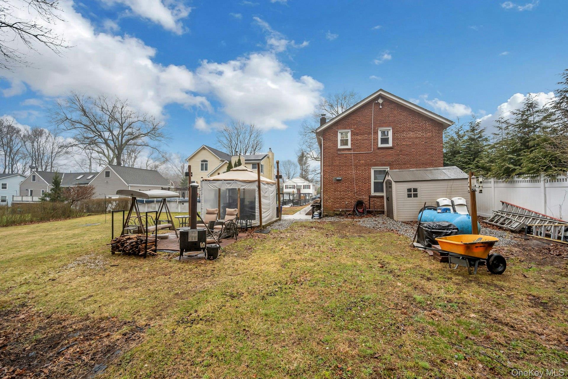 Photo 14 of this property