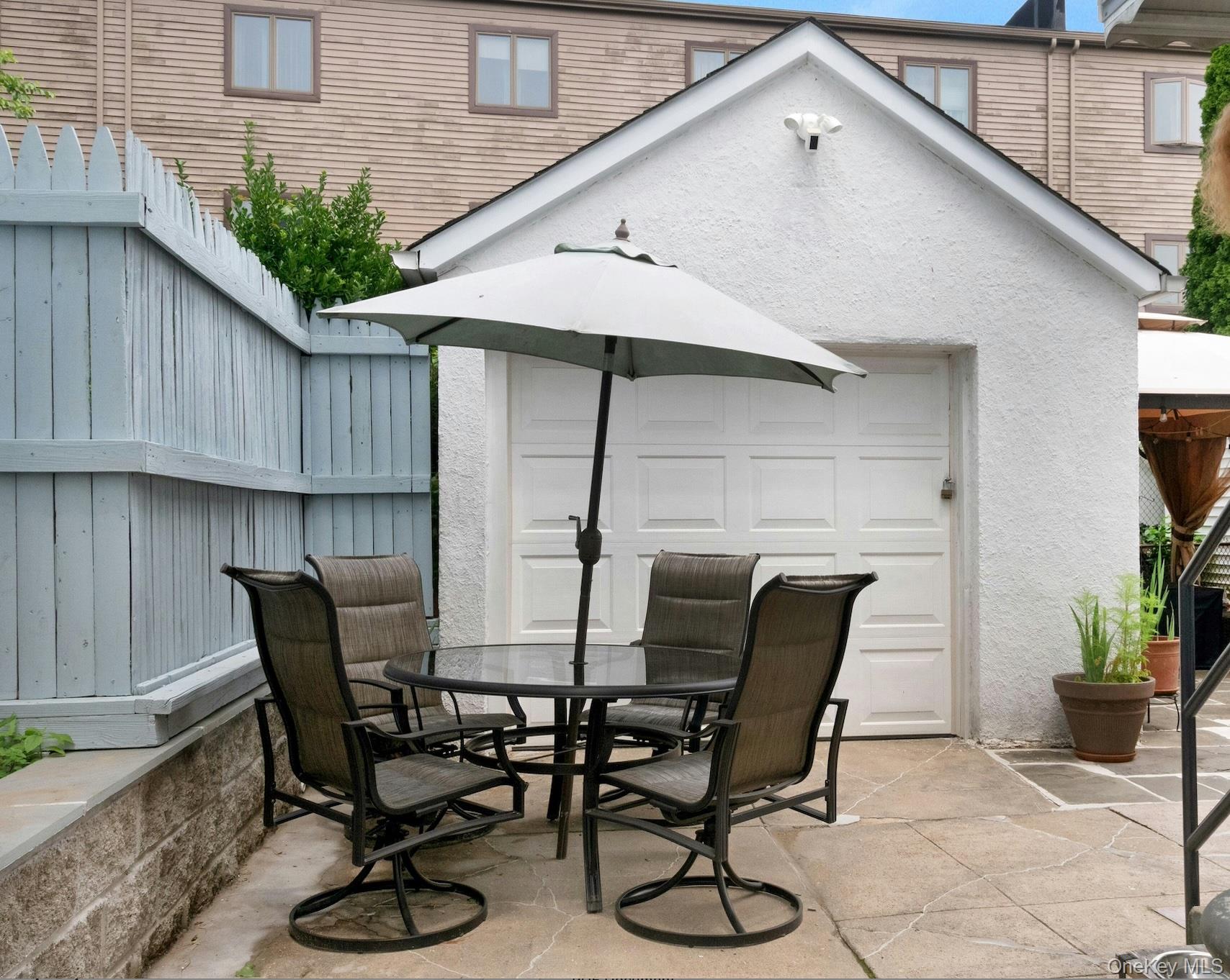 Photo 32 of this property