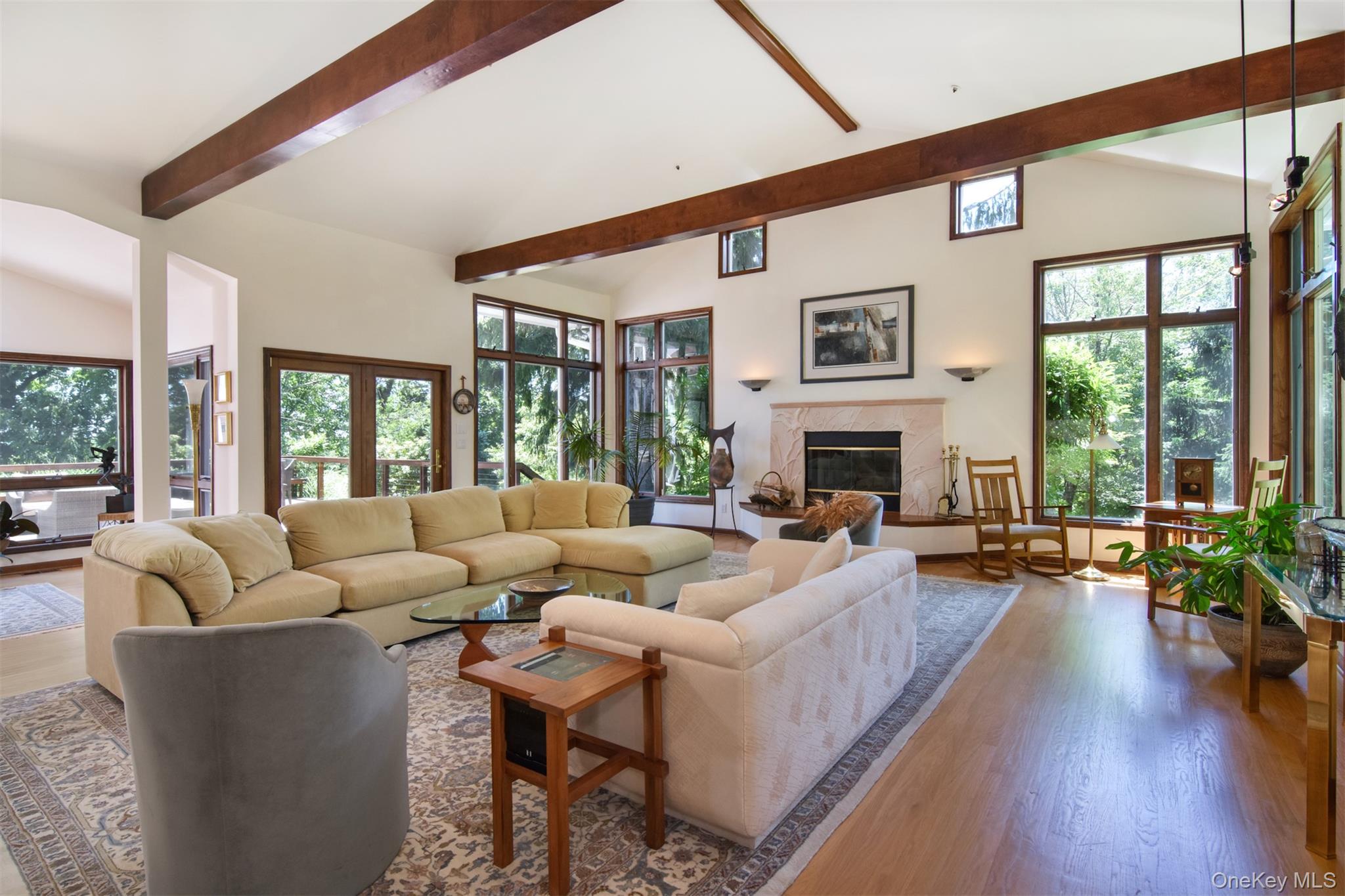 Ultra Private Country Estate  -  Only 40 Minutes From NYC  -  The Perf...