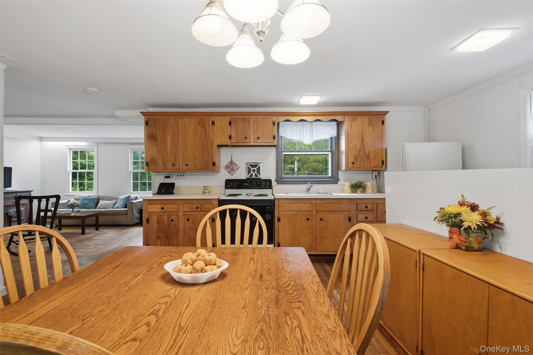 Photo 9 of this property