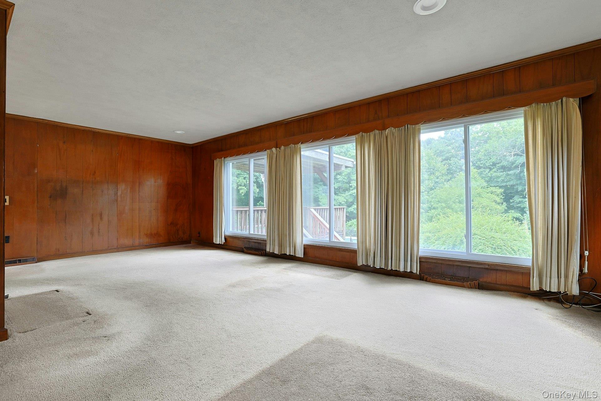 Photo 7 of this property