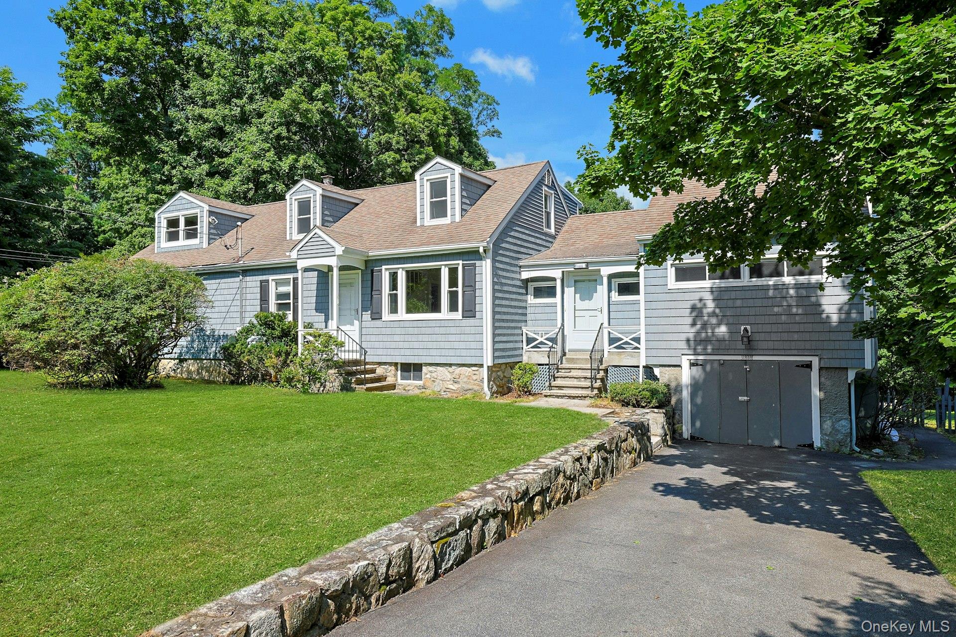 Photo 4 of this property