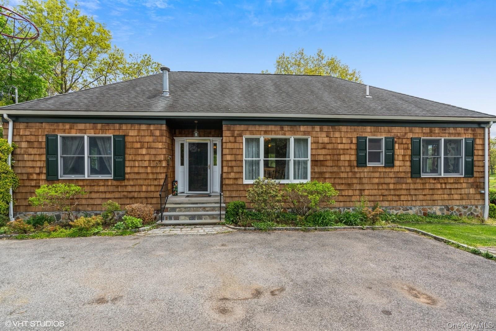 Photo 33 of this property