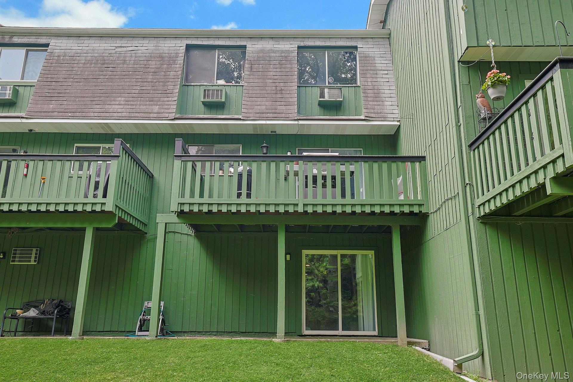 Photo 21 of this property