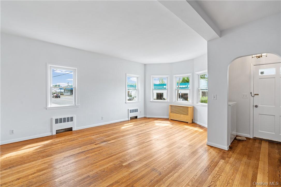 Photo 4 of this property