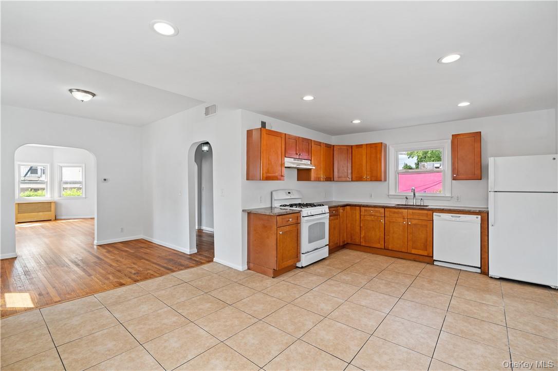 Photo 6 of this property