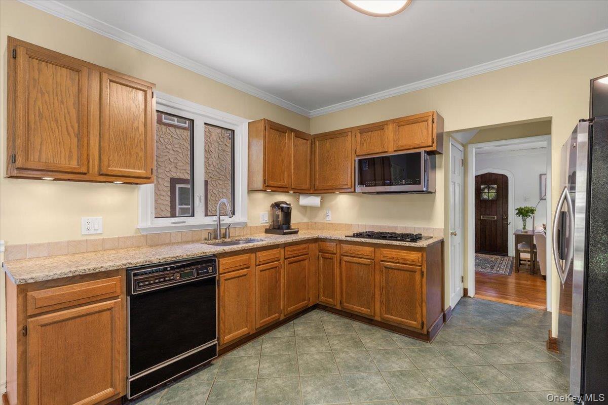 Photo 14 of this property