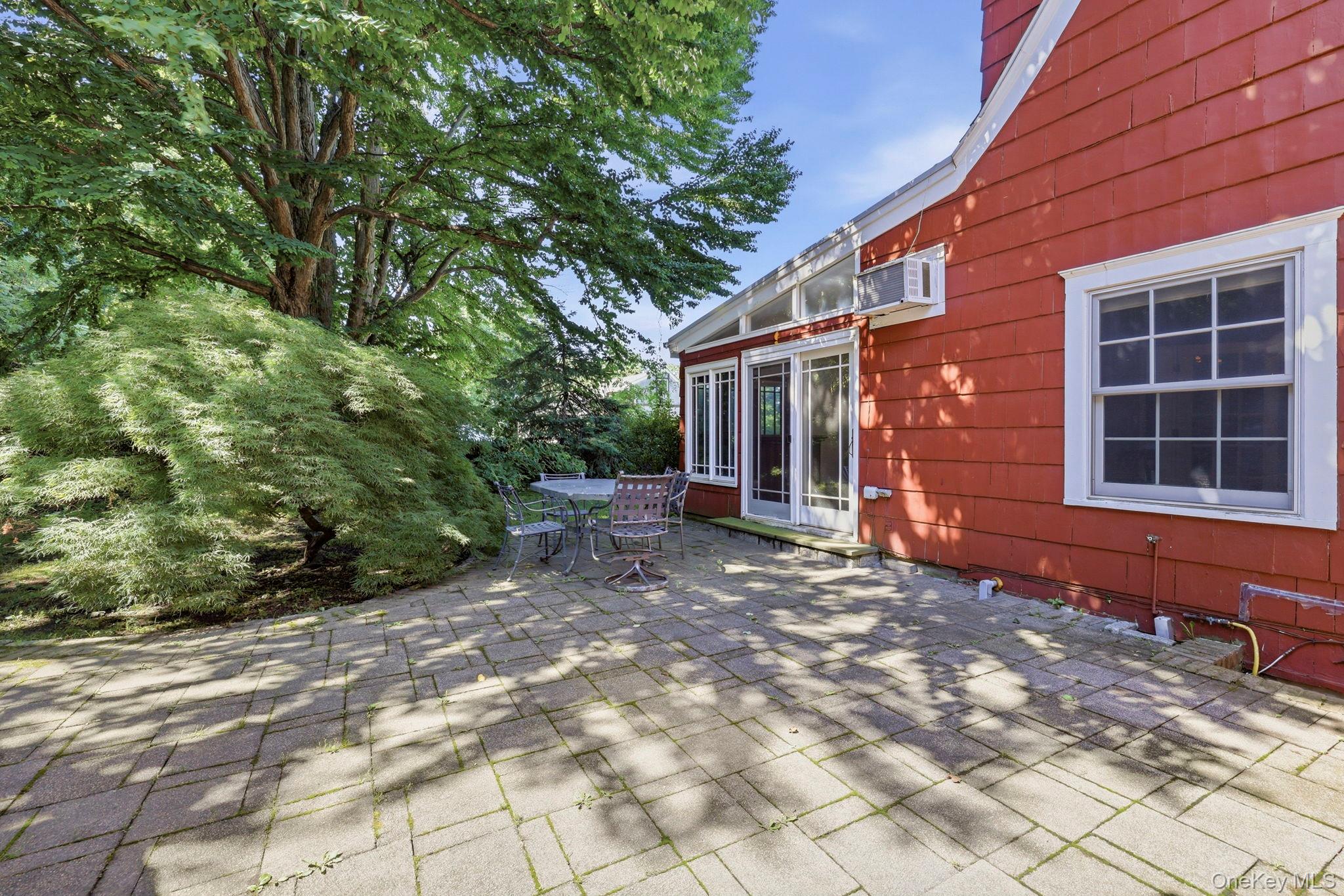 Photo 32 of this property