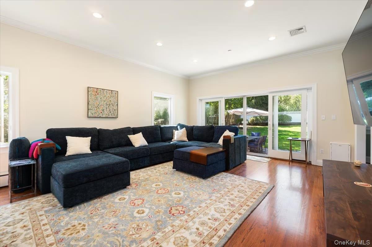 Photo 5 of this property