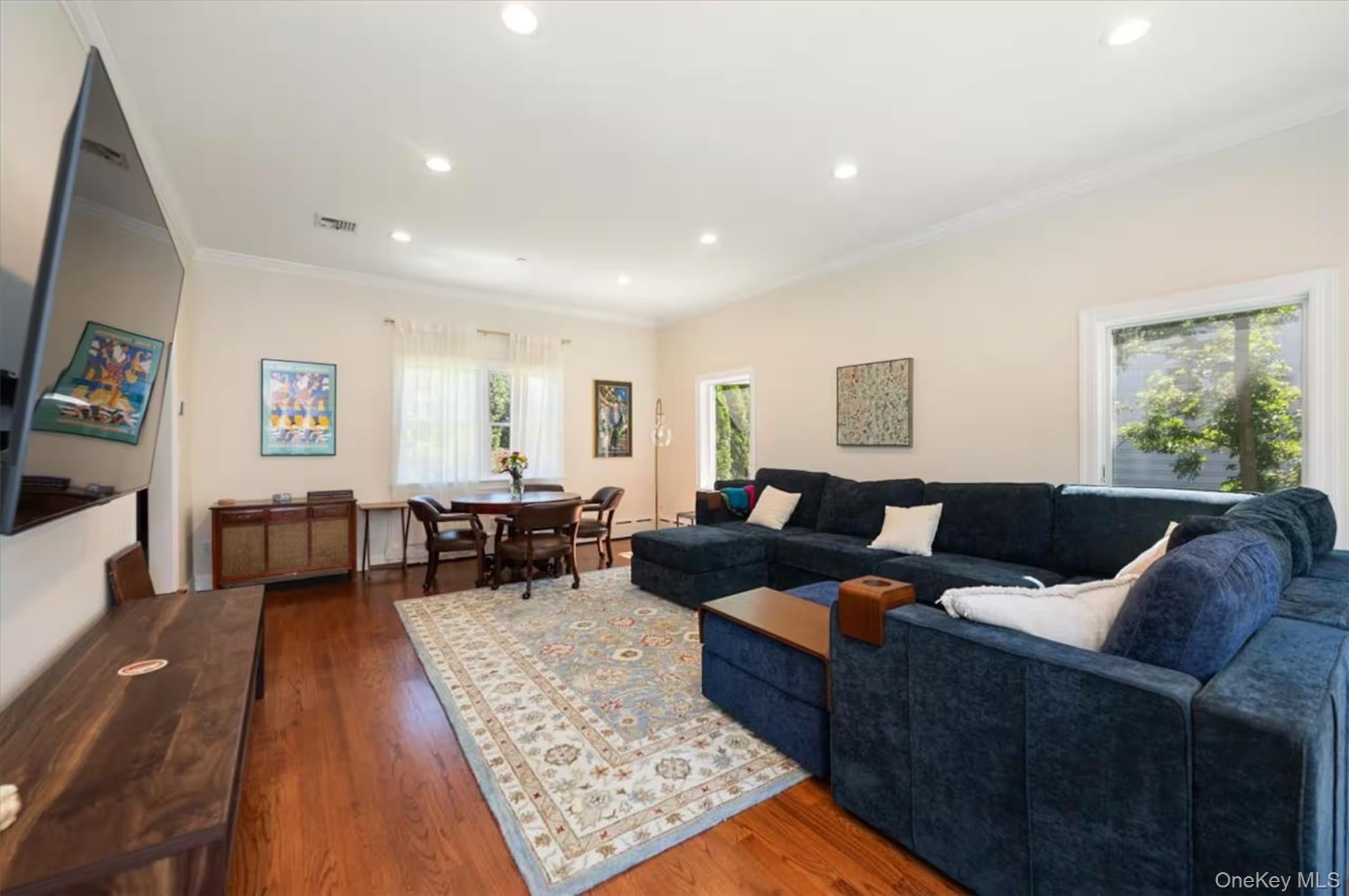 Photo 6 of this property