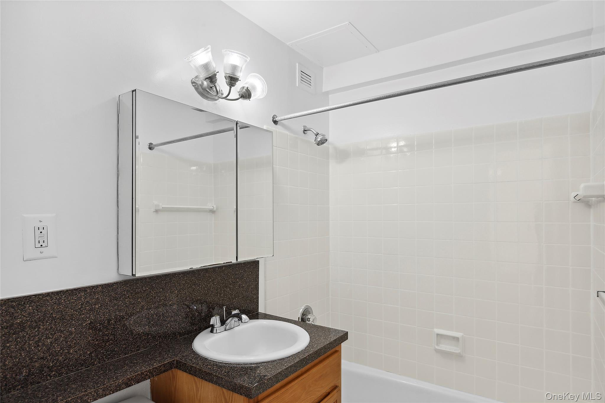Photo 5 of this property