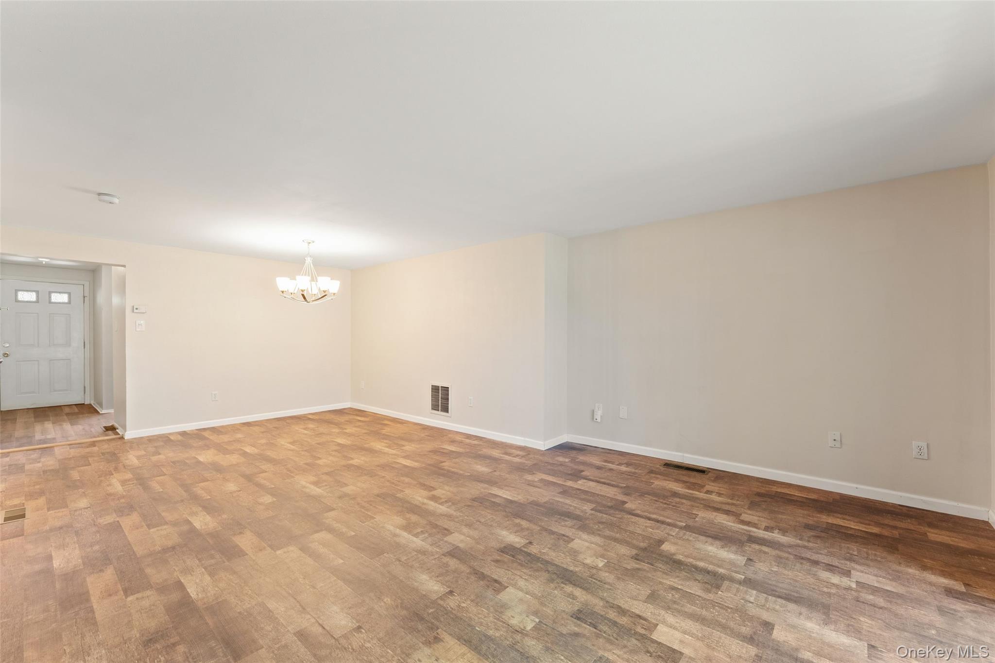 Photo 7 of this property