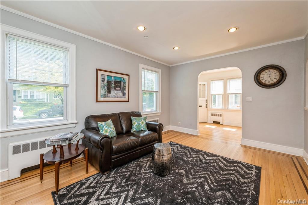 Photo 4 of this property