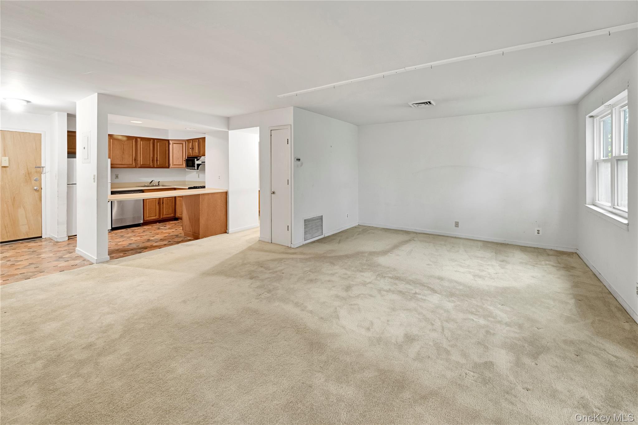 Photo 8 of this property