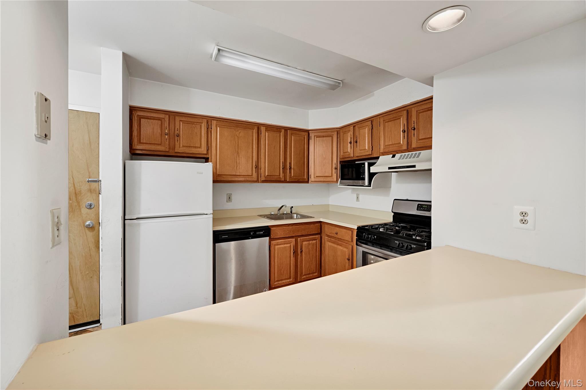 Photo 7 of this property