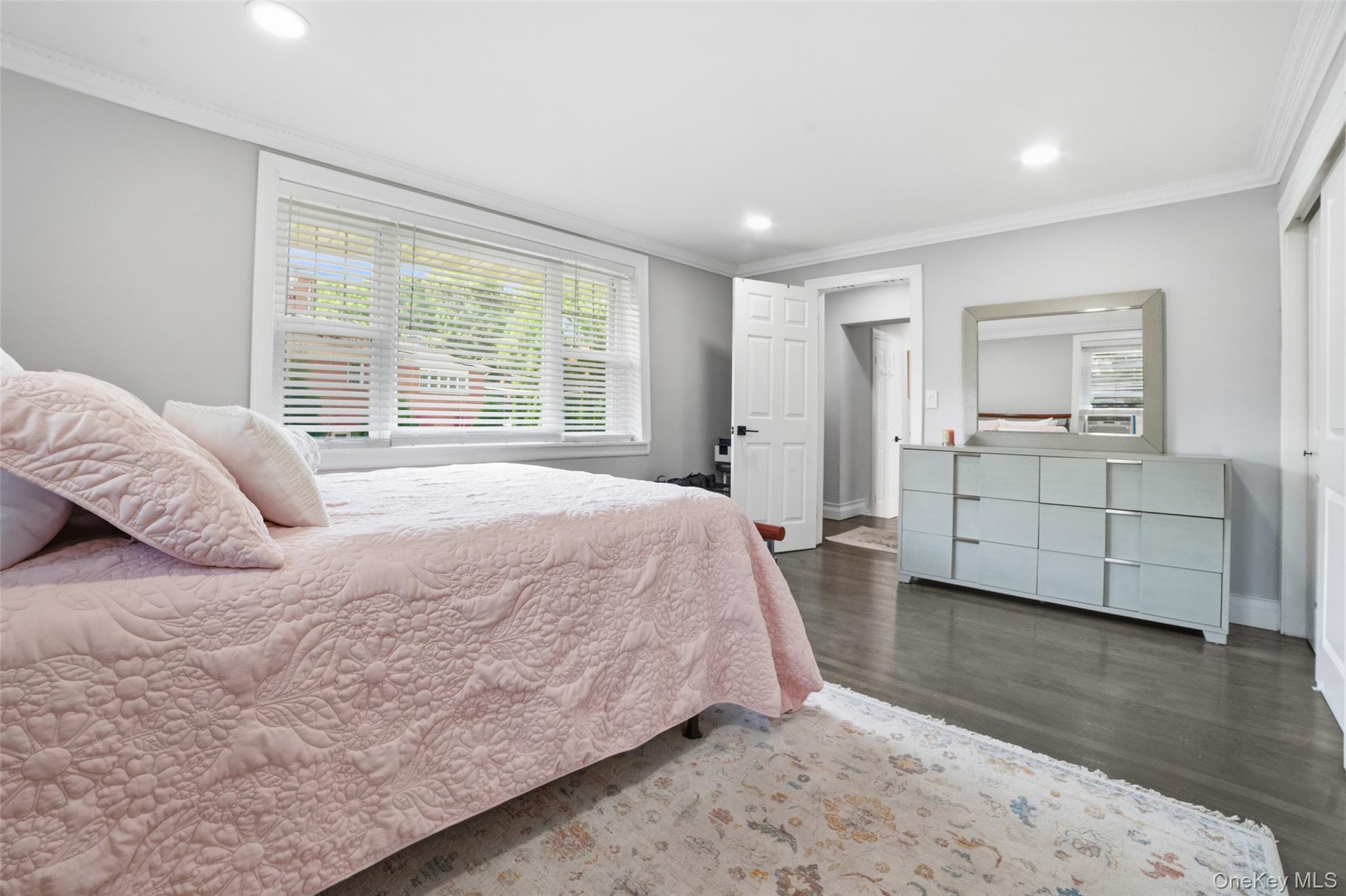 Photo 7 of this property