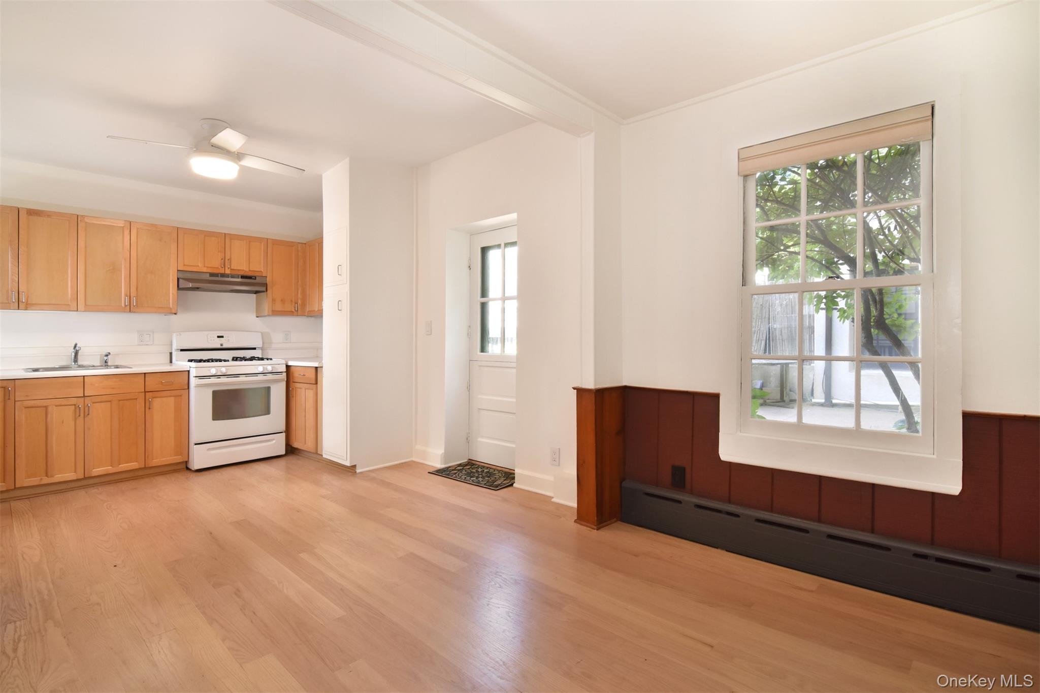 Photo 8 of this property