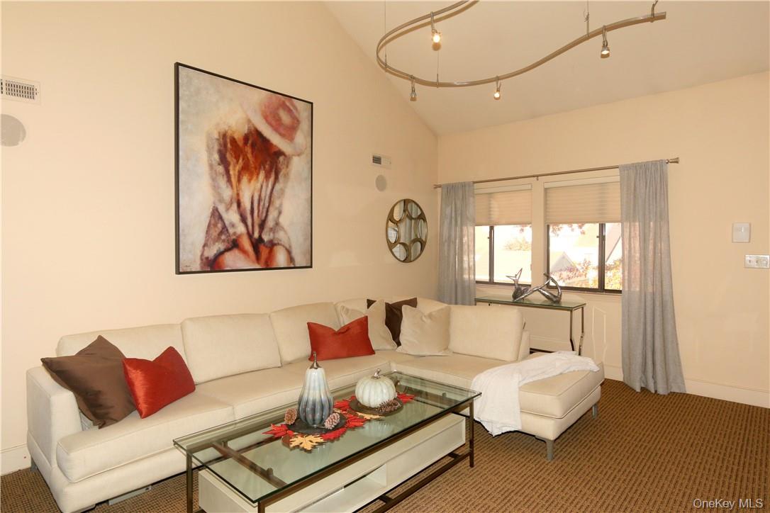 Photo 3 of this property