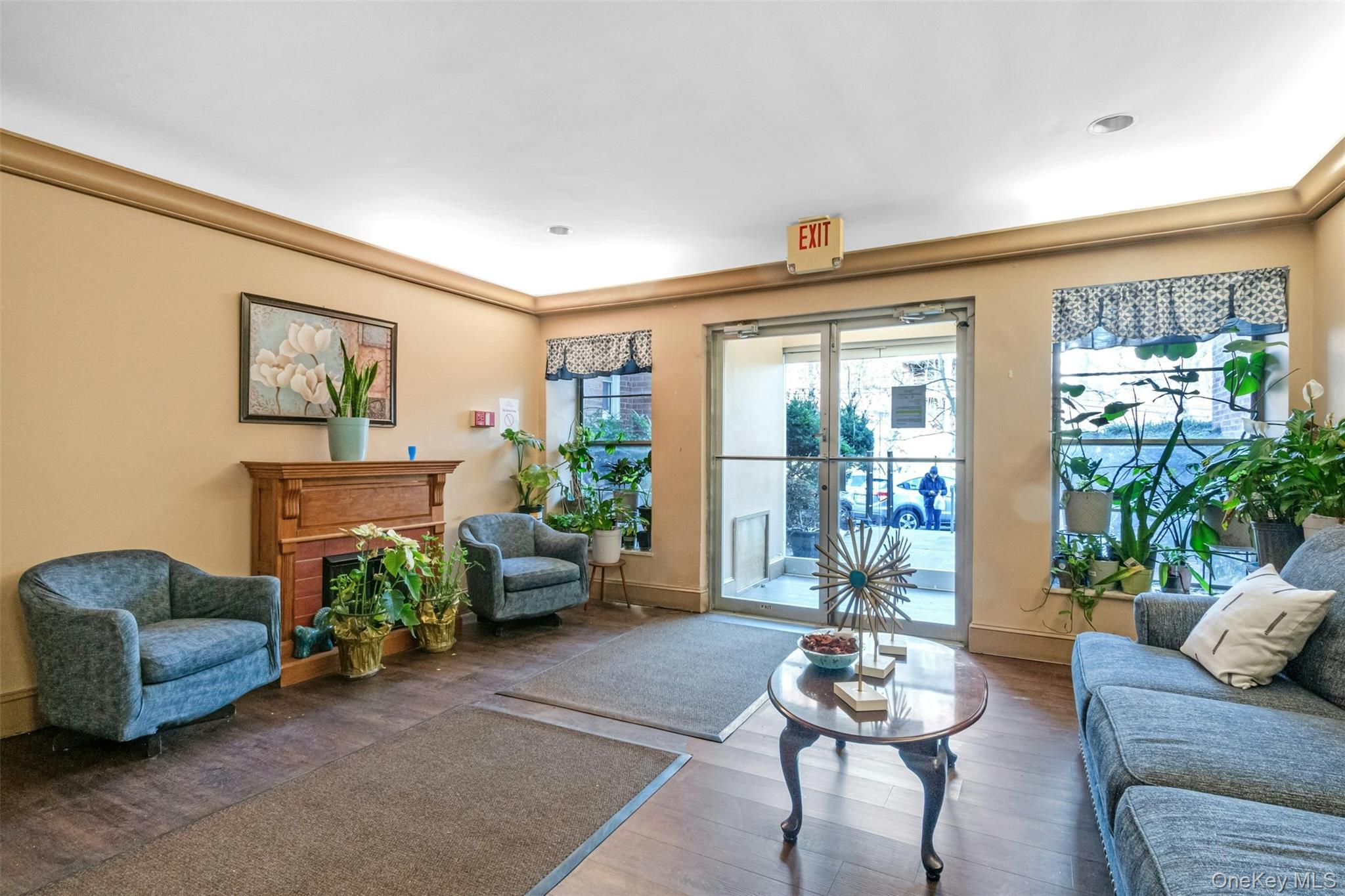 Photo 3 of this property