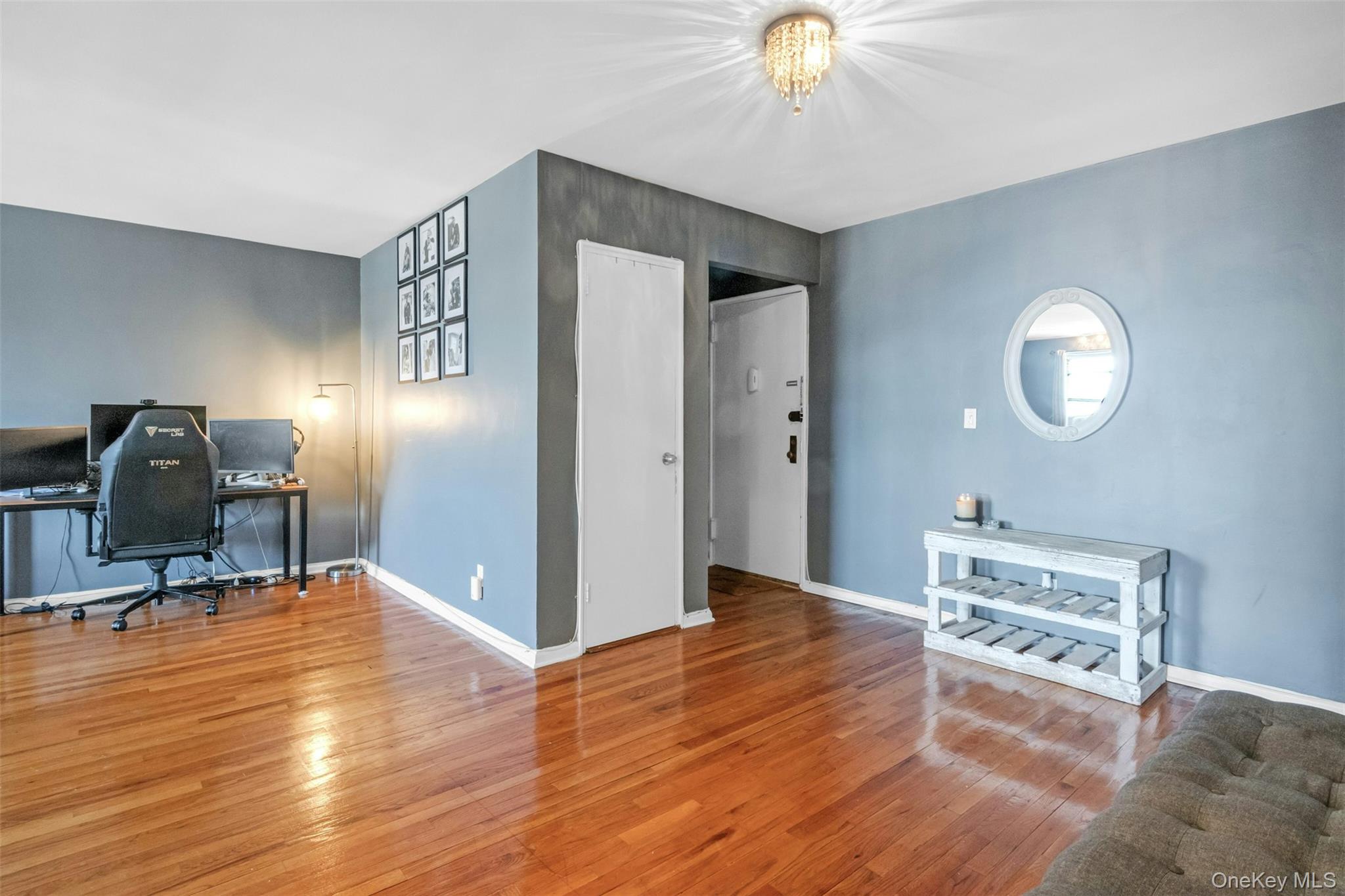 Photo 4 of this property