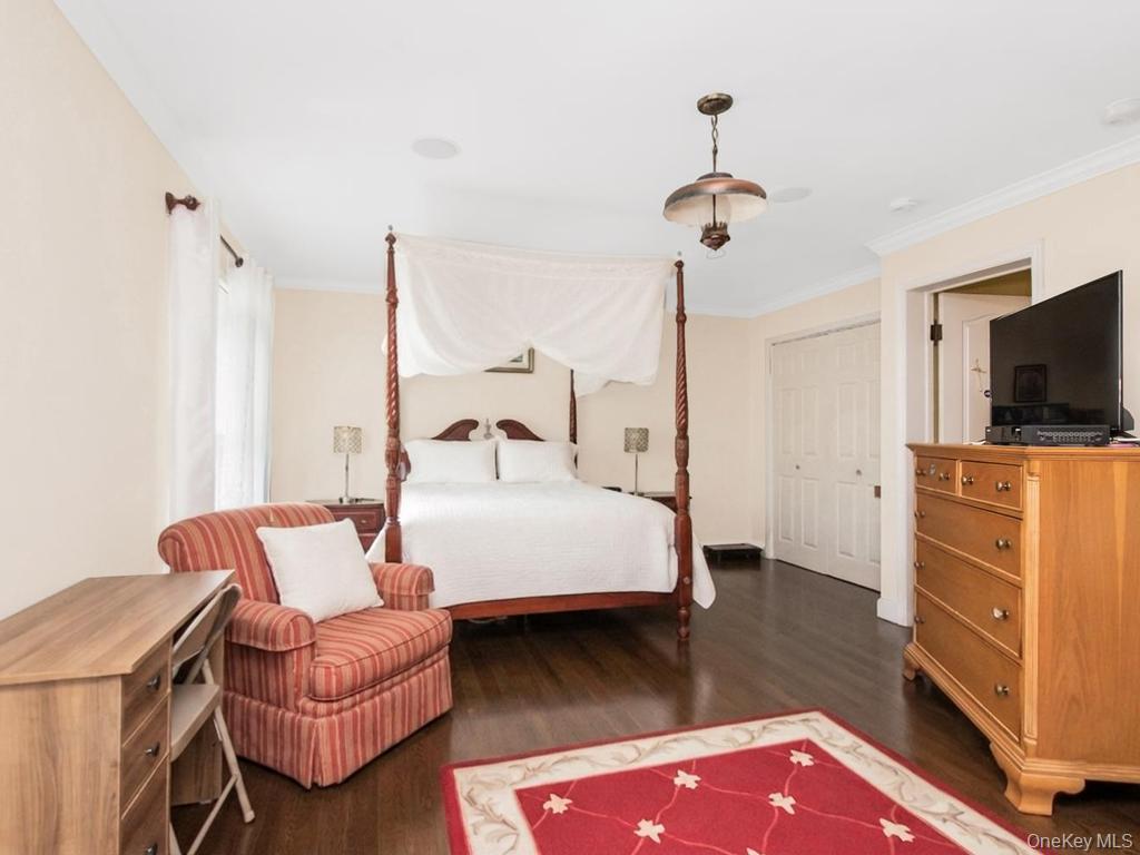 Photo 9 of this property