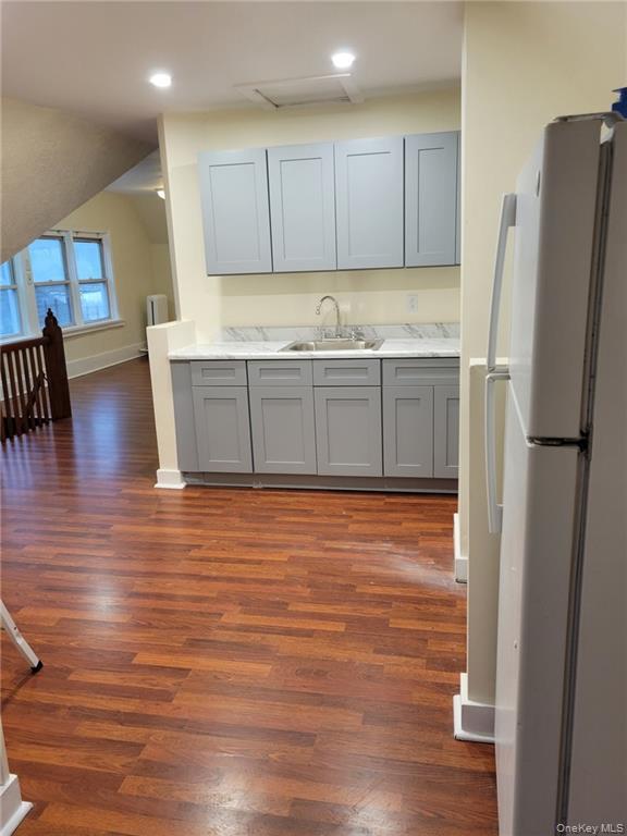 Photo 3 of this property