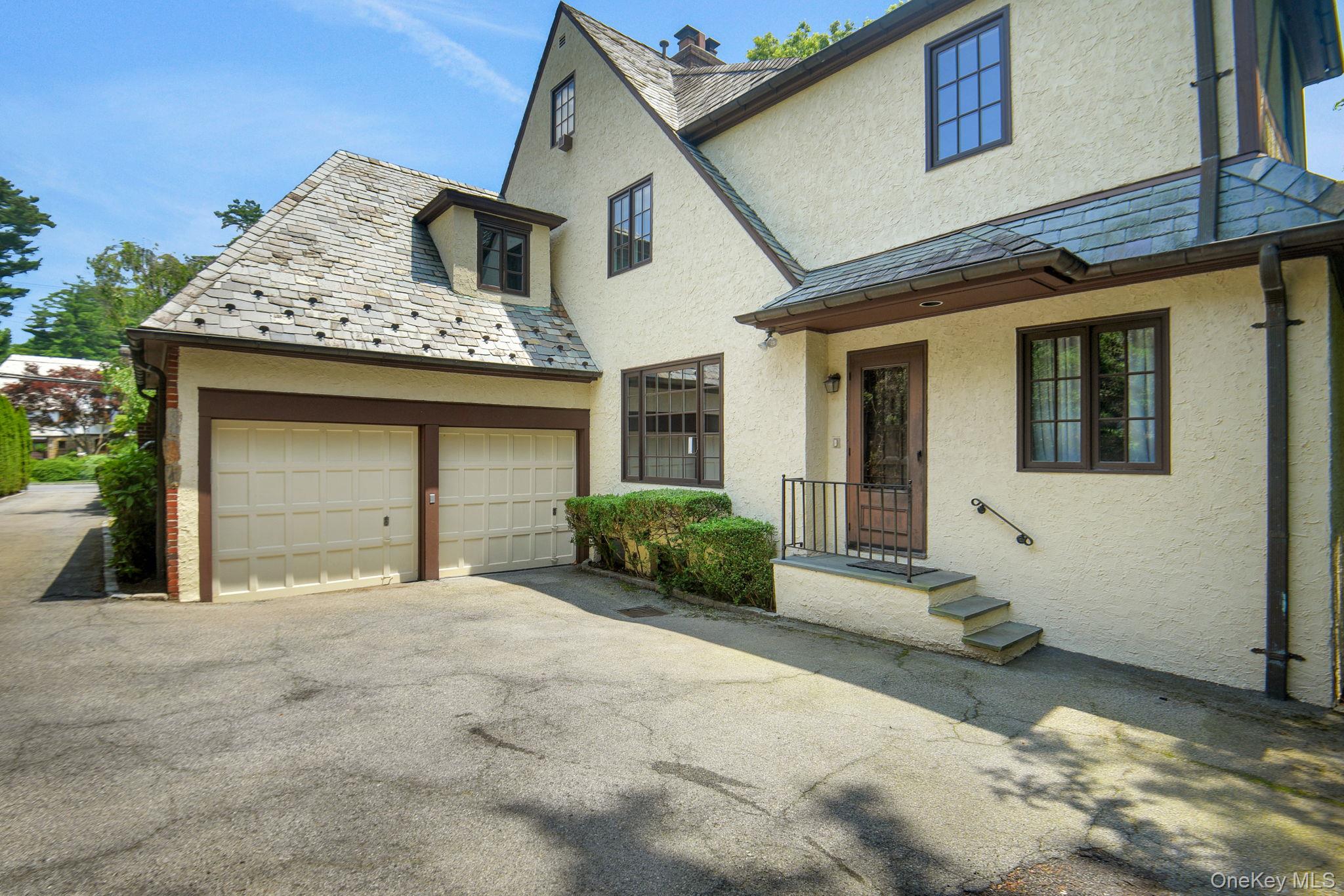 Photo 6 of this property