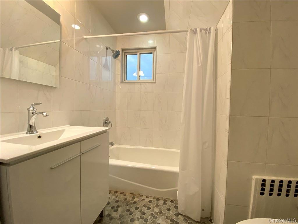 Photo 3 of this property