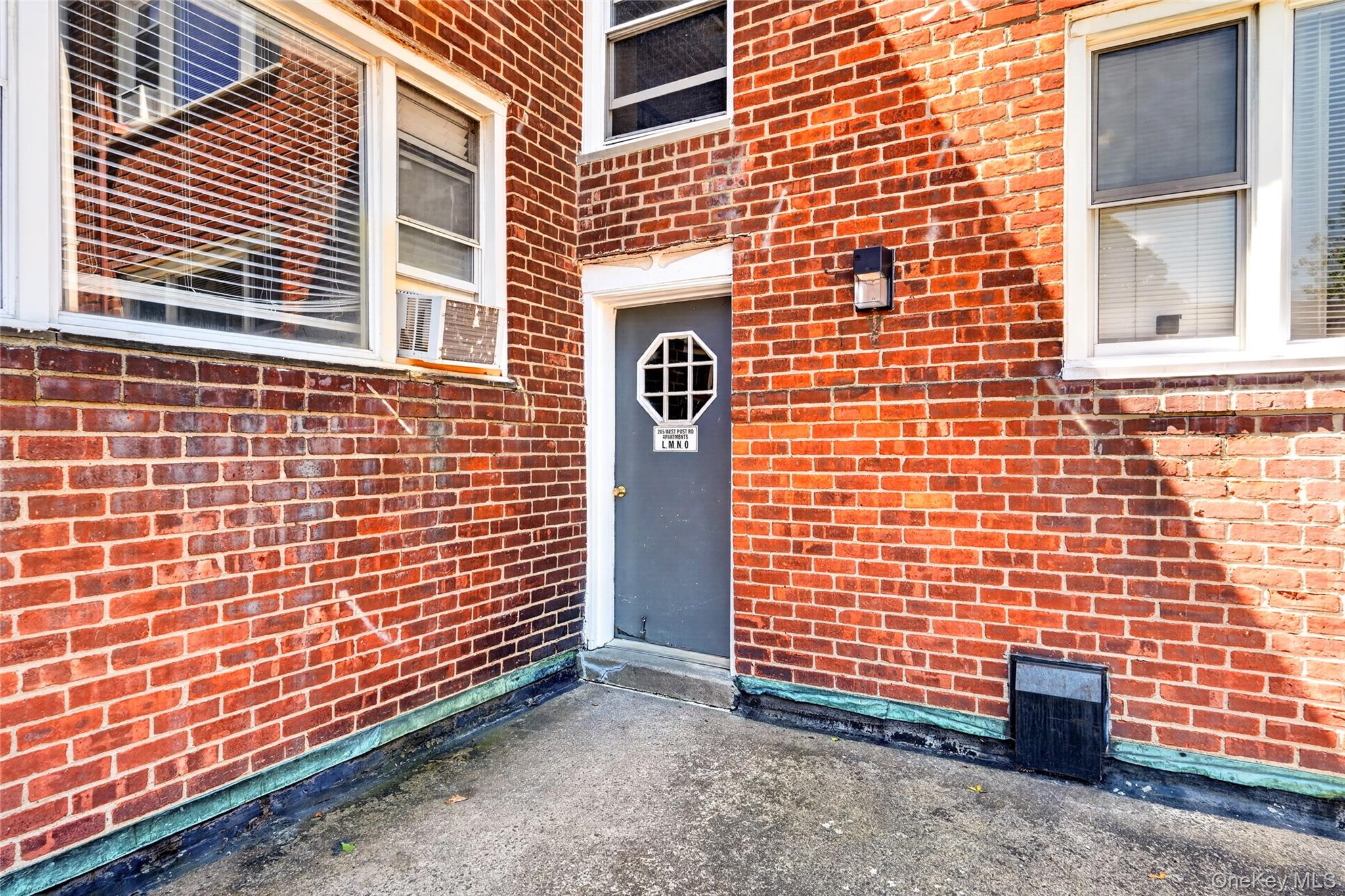 Photo 7 of this property