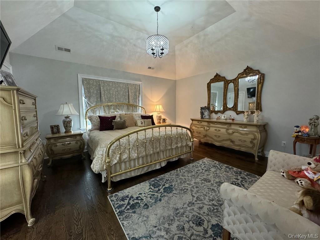 Photo 14 of this property
