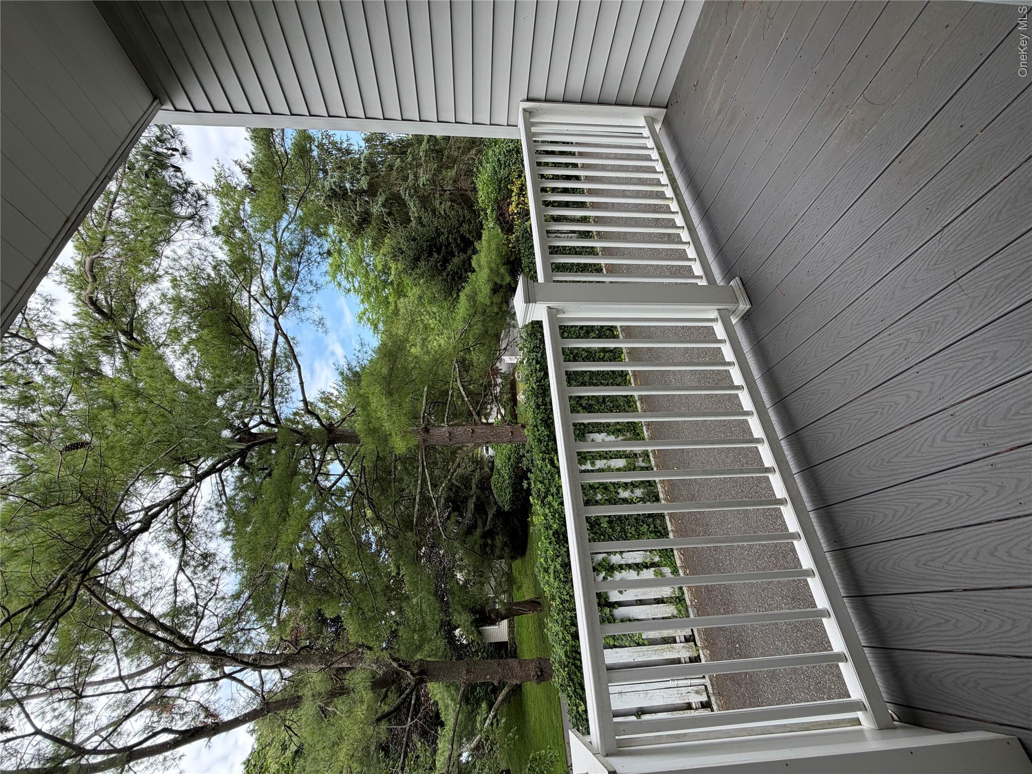 Photo 4 of this property