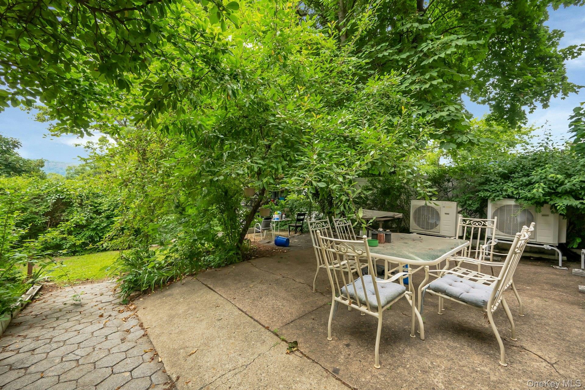Photo 19 of this property