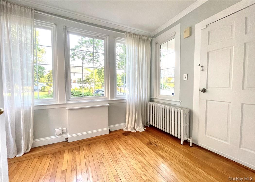 Photo 4 of this property