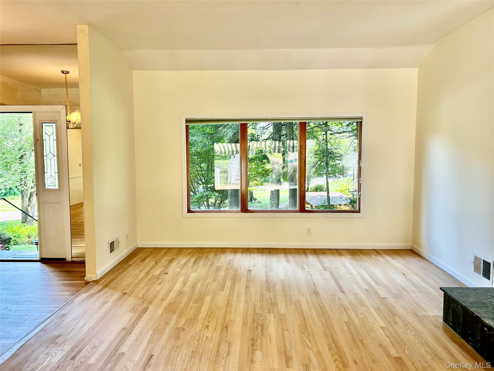 Photo 3 of this property