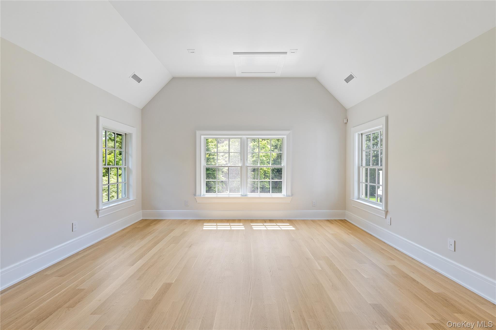 Photo 34 of this property