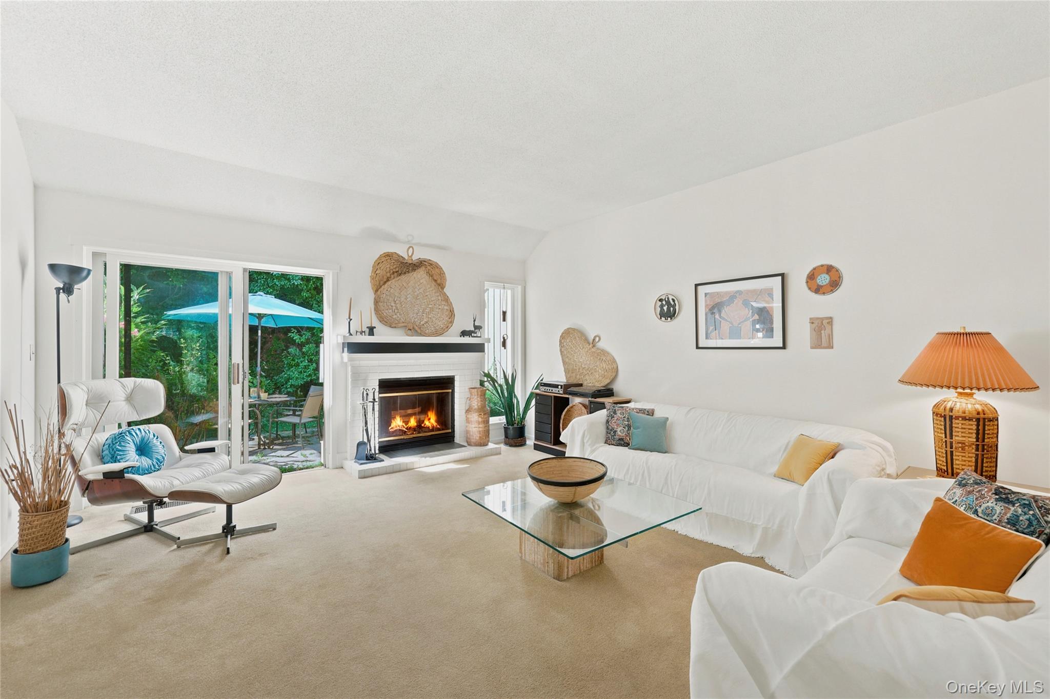 Photo 3 of this property
