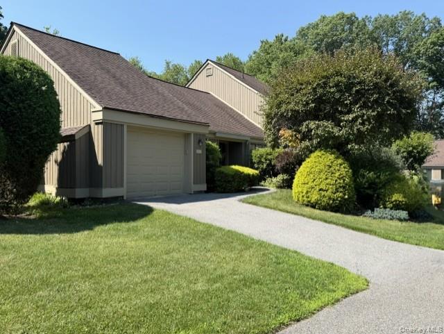 NESTLED ON A PICTURESQUE CUL-DE-SAC IN DESIRABLE HERITAGE HILLS, THIS...