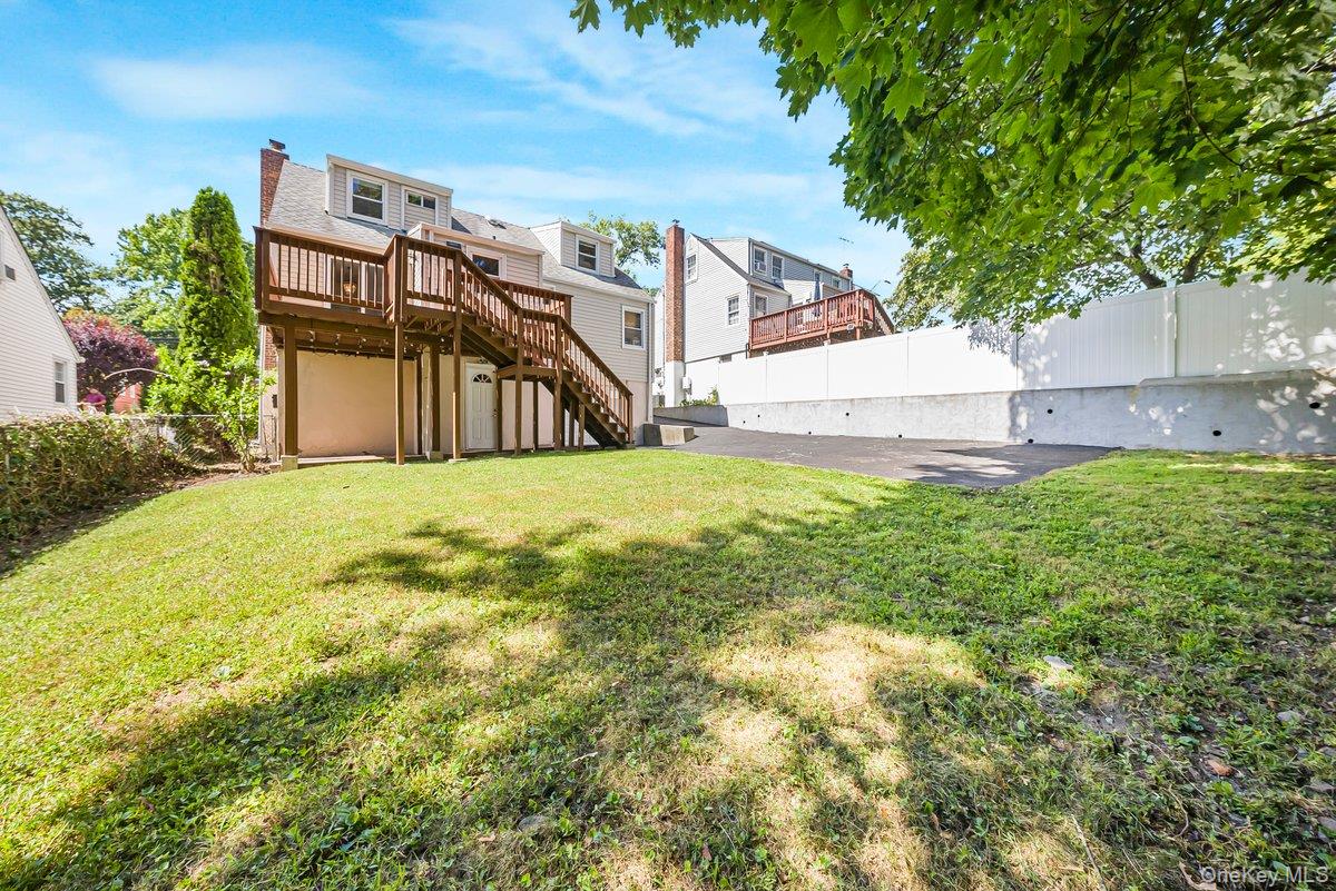 Photo 35 of this property