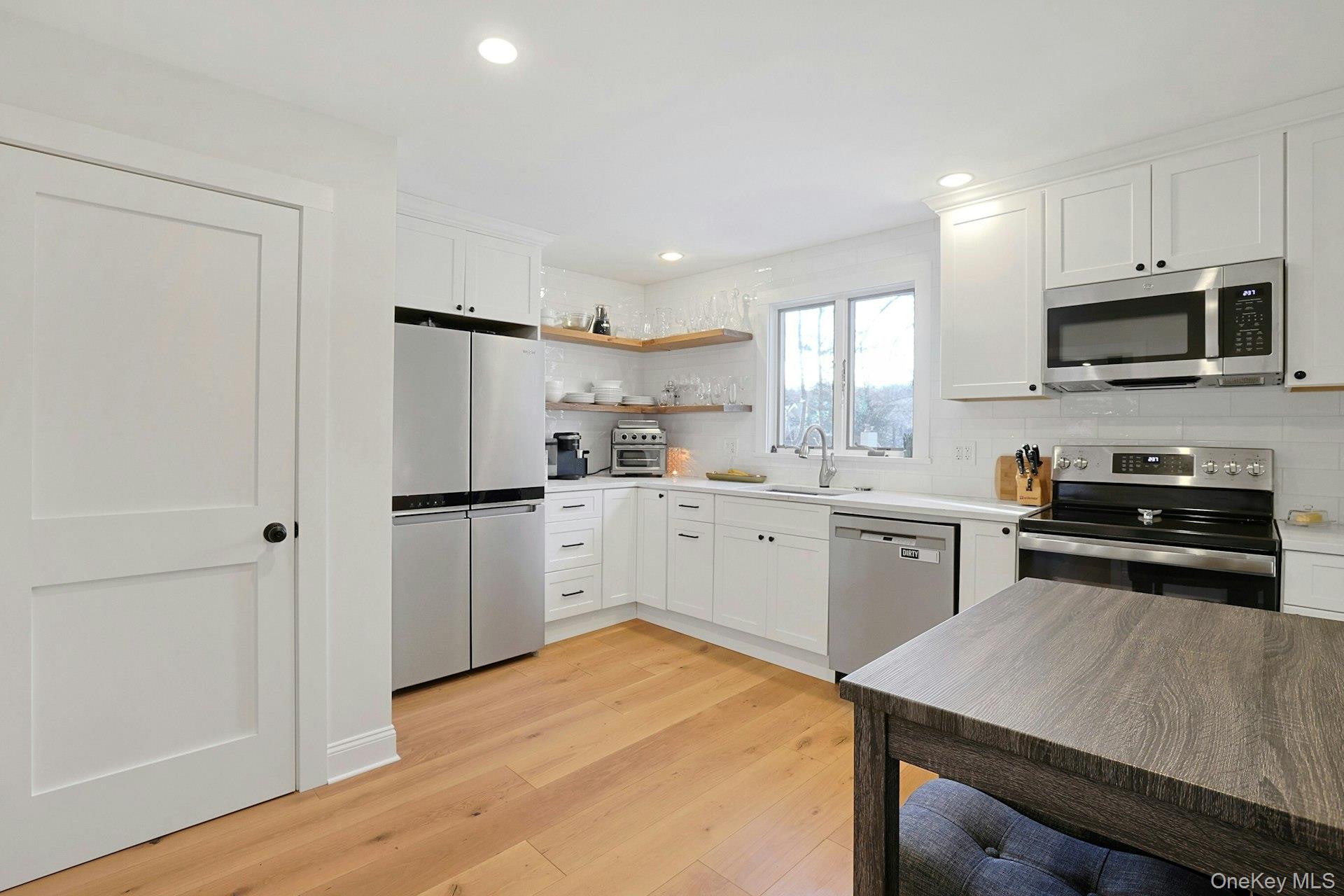 Photo 6 of this property