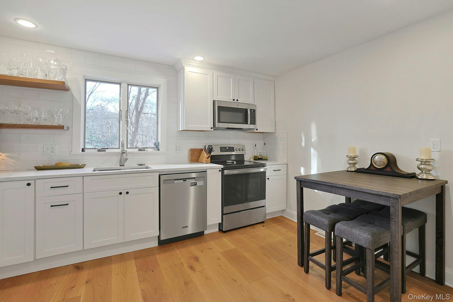 Photo 7 of this property