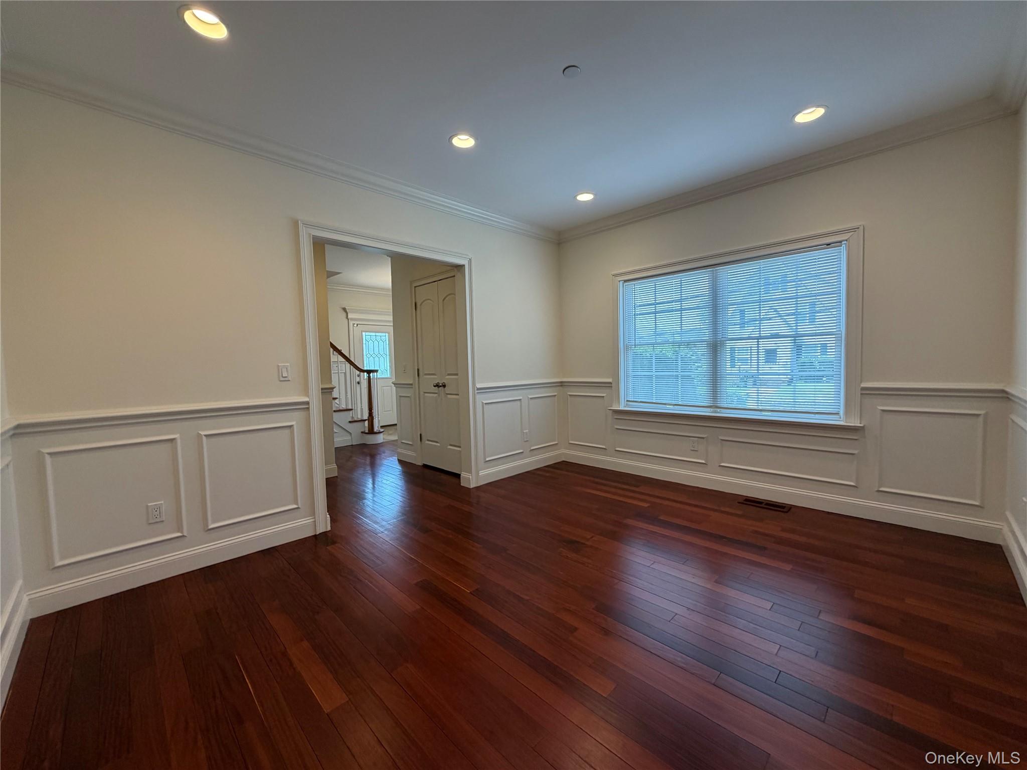 Photo 4 of this property