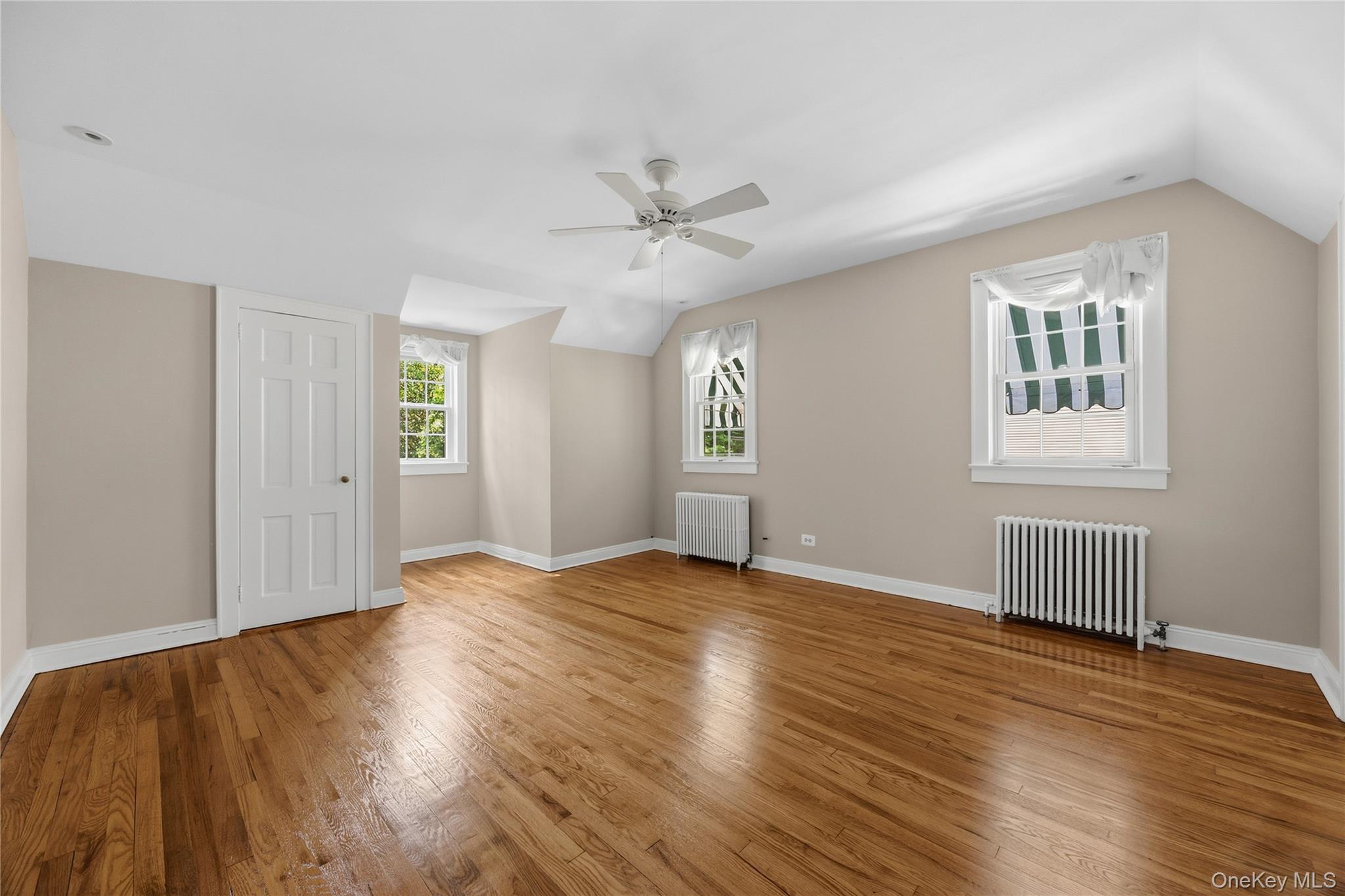 Photo 32 of this property