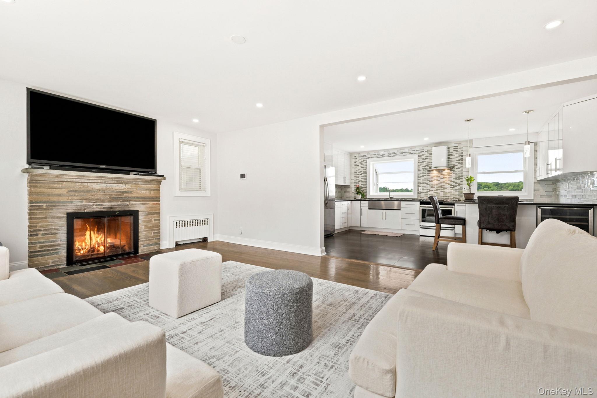 Photo 4 of this property