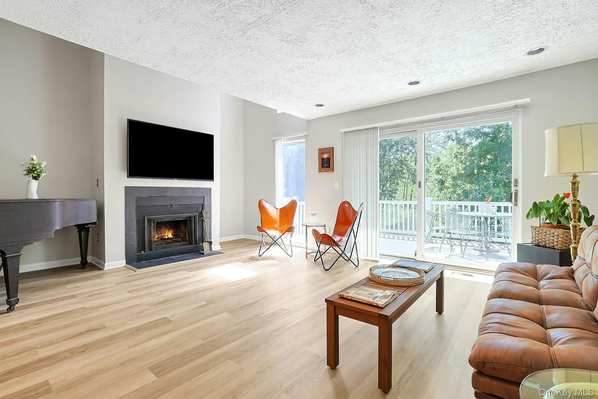 Photo 4 of this property