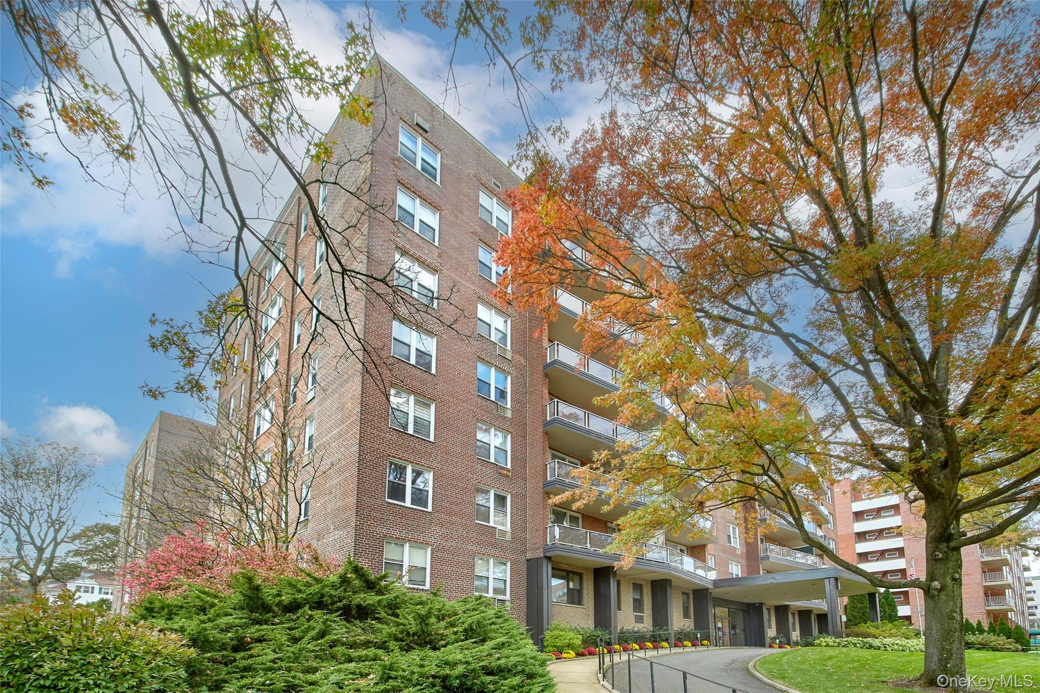 This two bedroom apartment is both spacious and well maintained. Highl...