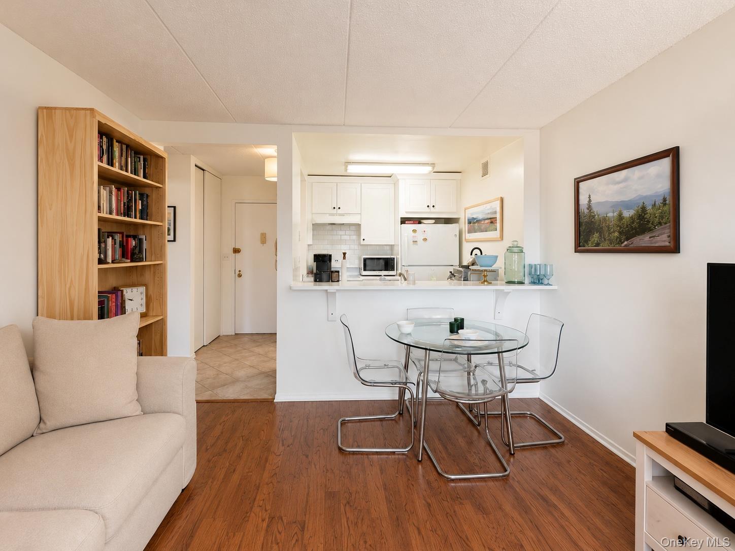Photo 7 of this property